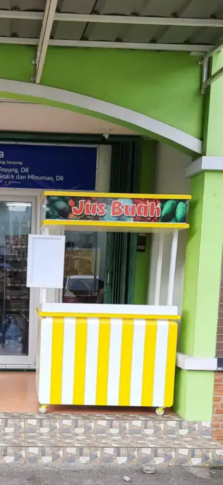 Stand Jus Buah Roda