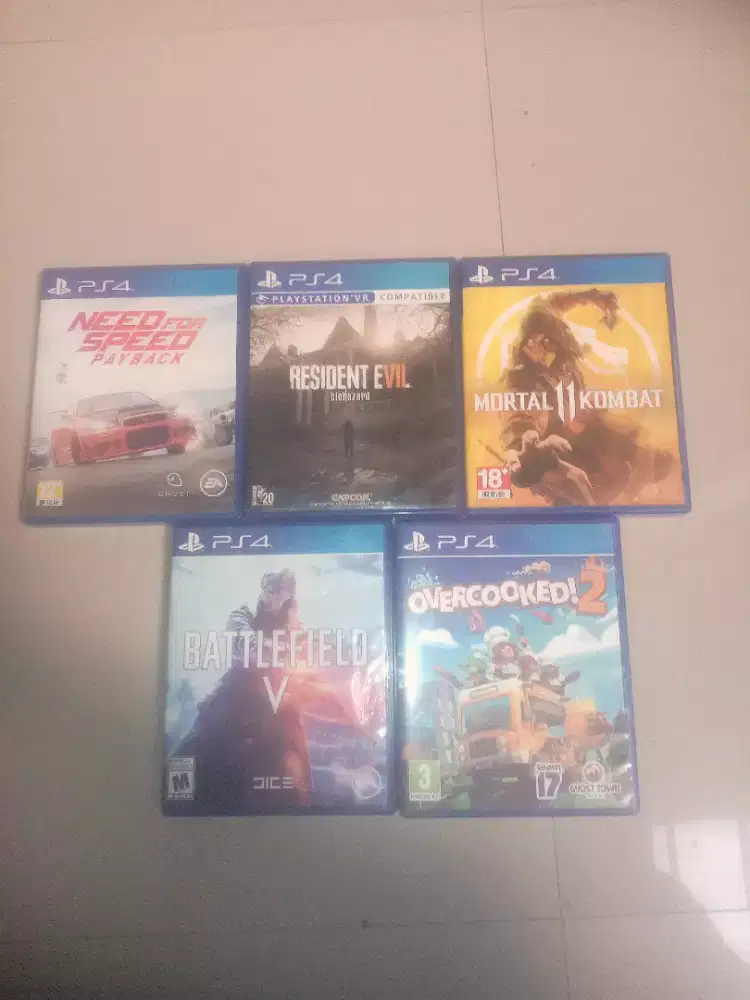 Kaset PS4 ada 5