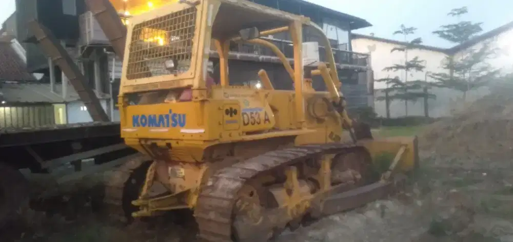 buldoser komatsu