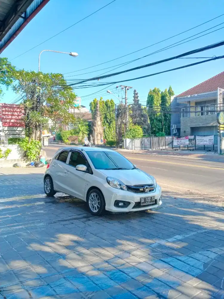 BRIO E SATYA MANUAL 2017 ASLI BALI LOW KM GANTENG