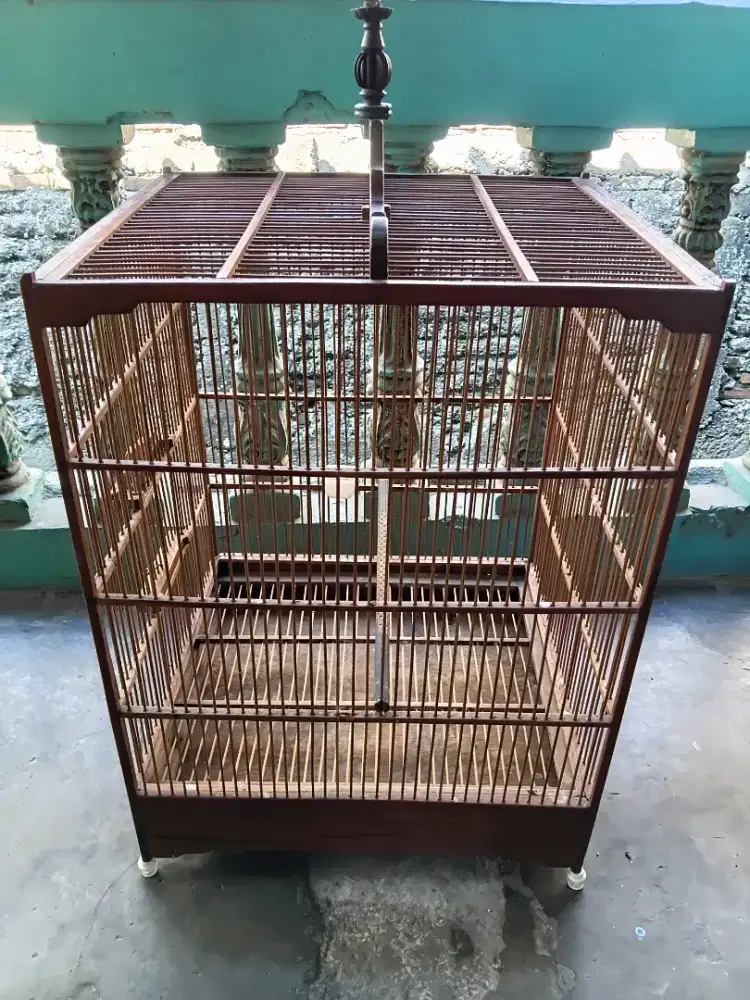 Sangkar kotak besar