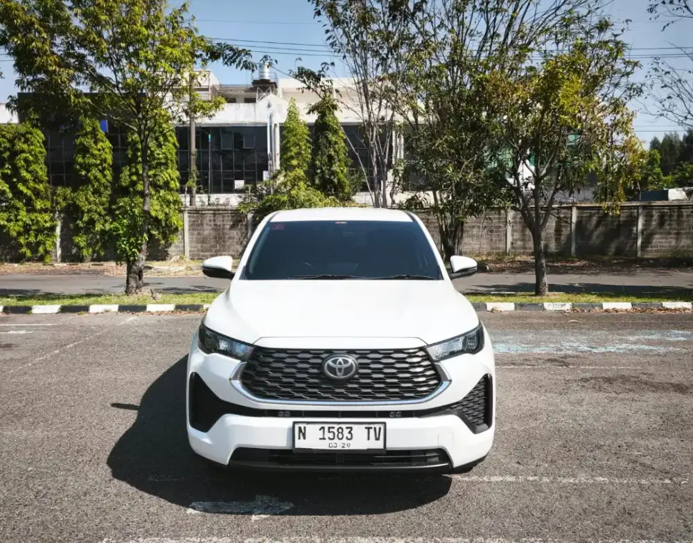 TOYOTA INNOVA ZENIX G HYBRID MATIC TERAWAT SIAP PAKAI PAJAK ON