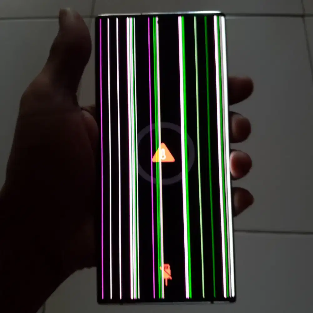 Samsung Note 20 ultra rusak normal