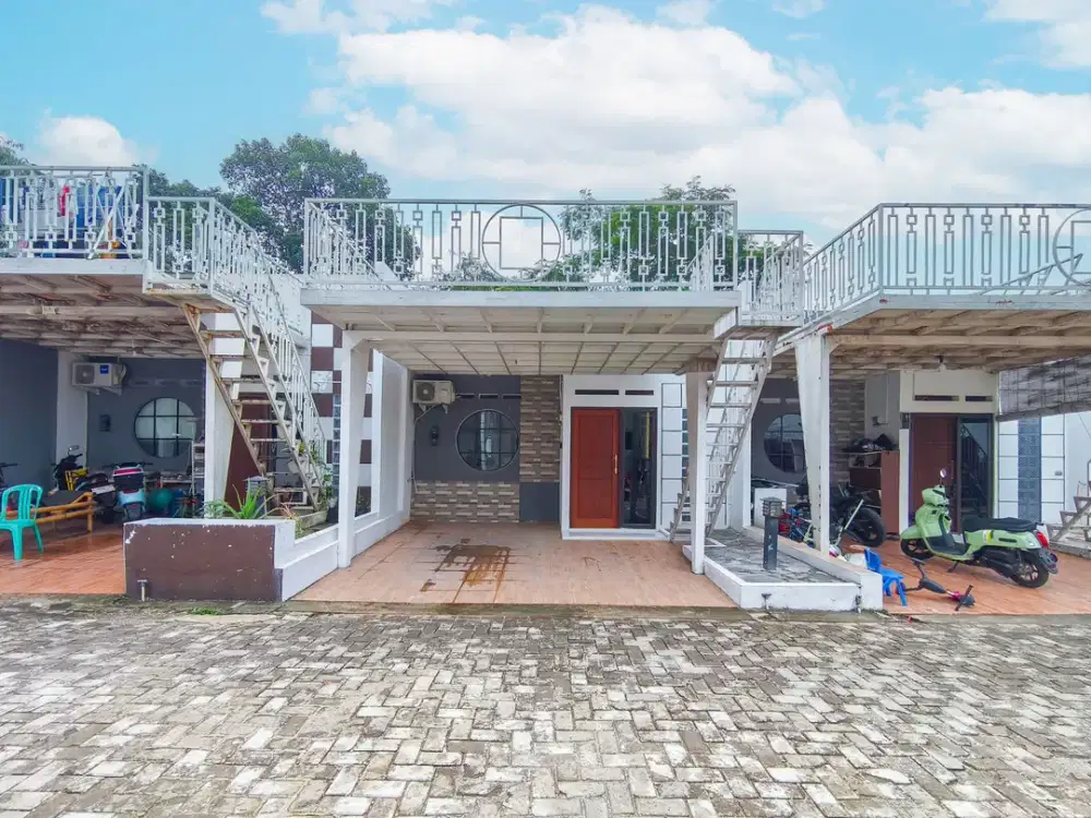 Rumah Terawat 10 Menit ke Gerbang Tol Sentul 2 SHM Hadap Timur J-50592