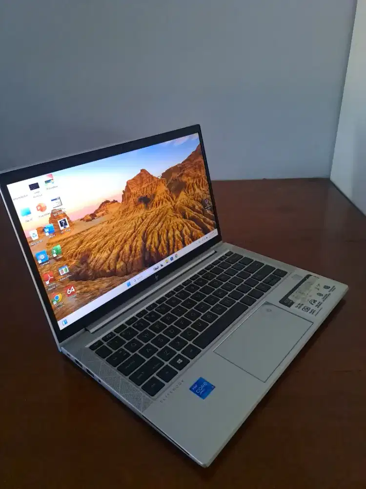 HP ELITEBOOK 830 G8 I5 gen 11th