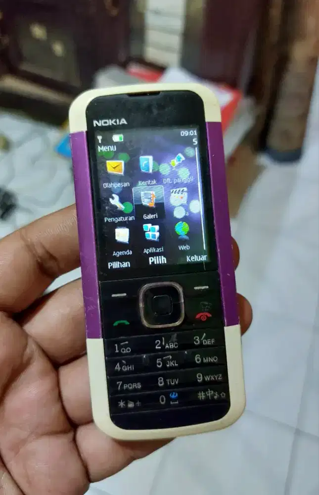 Nokia 5000 hp tipis