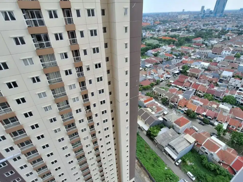 DISEWAKAN APARTEMEN PUNCAK DHARMAHUSADA TOWER B LANTAI 35 KOSONGAN