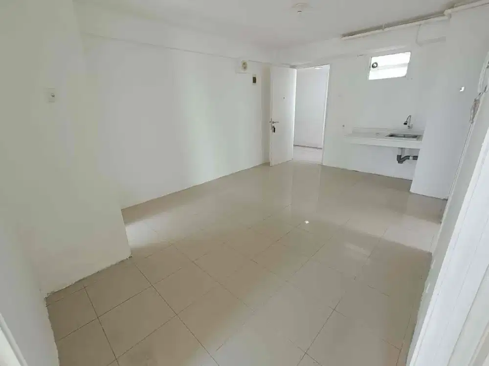 Dijual Kosongan 3 kamar Apartemen Bassura