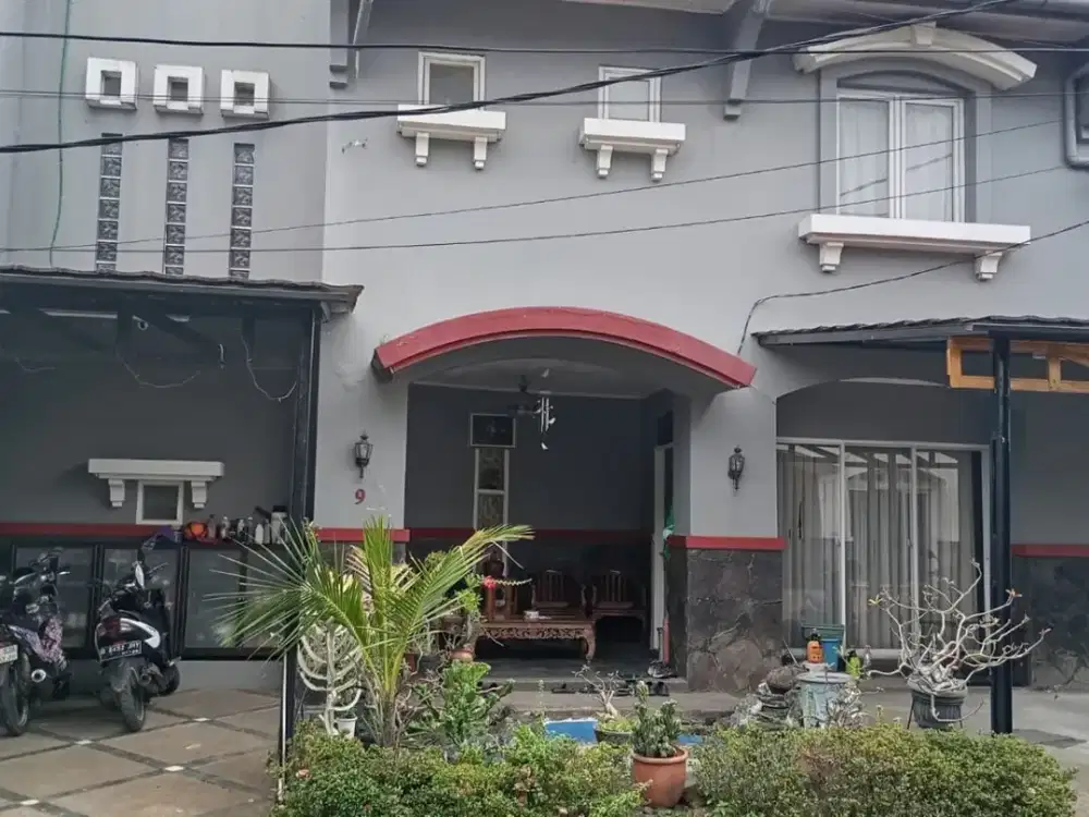 Di Jual Lelang Rumah 2 Lantai di Townhouse Truvana @ Bandar Legoso, Kelurahan (Dahulu Desa) Pisangan (Dahulu Cirendeu), Kecamatan Ciputat Timur, Kota
