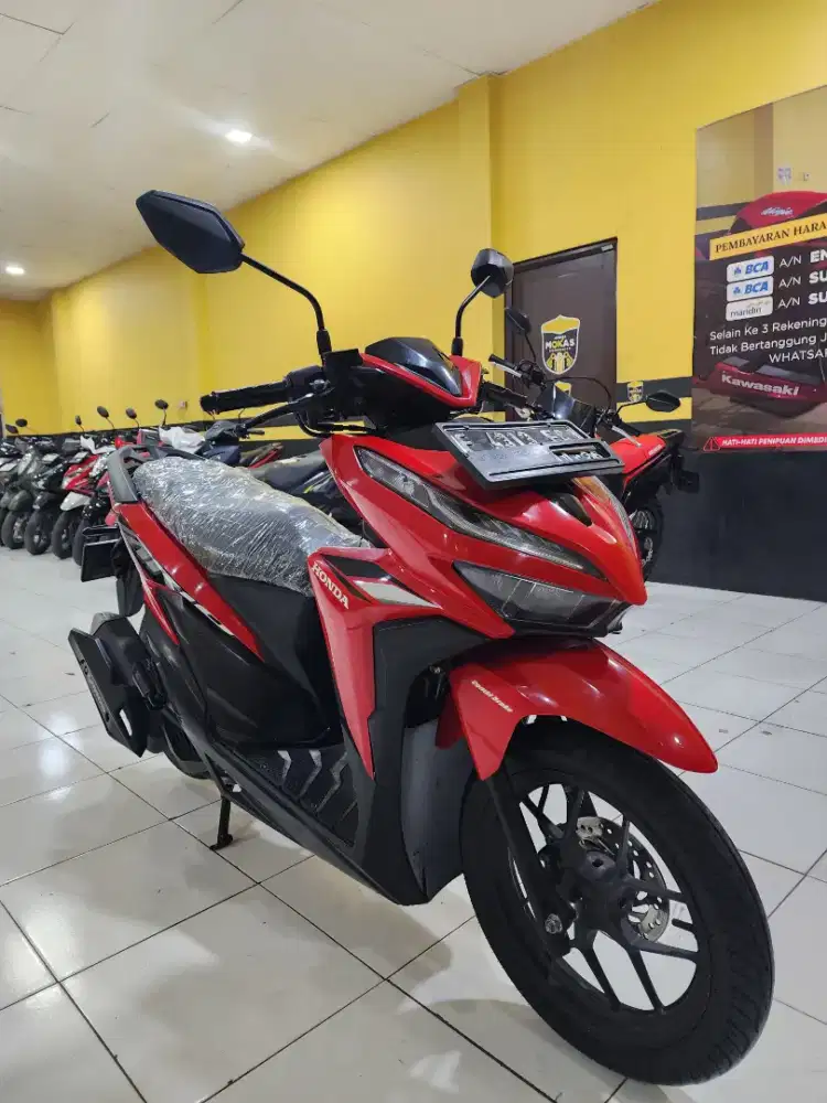 NIH VARIO 125 CBS KAKAK
