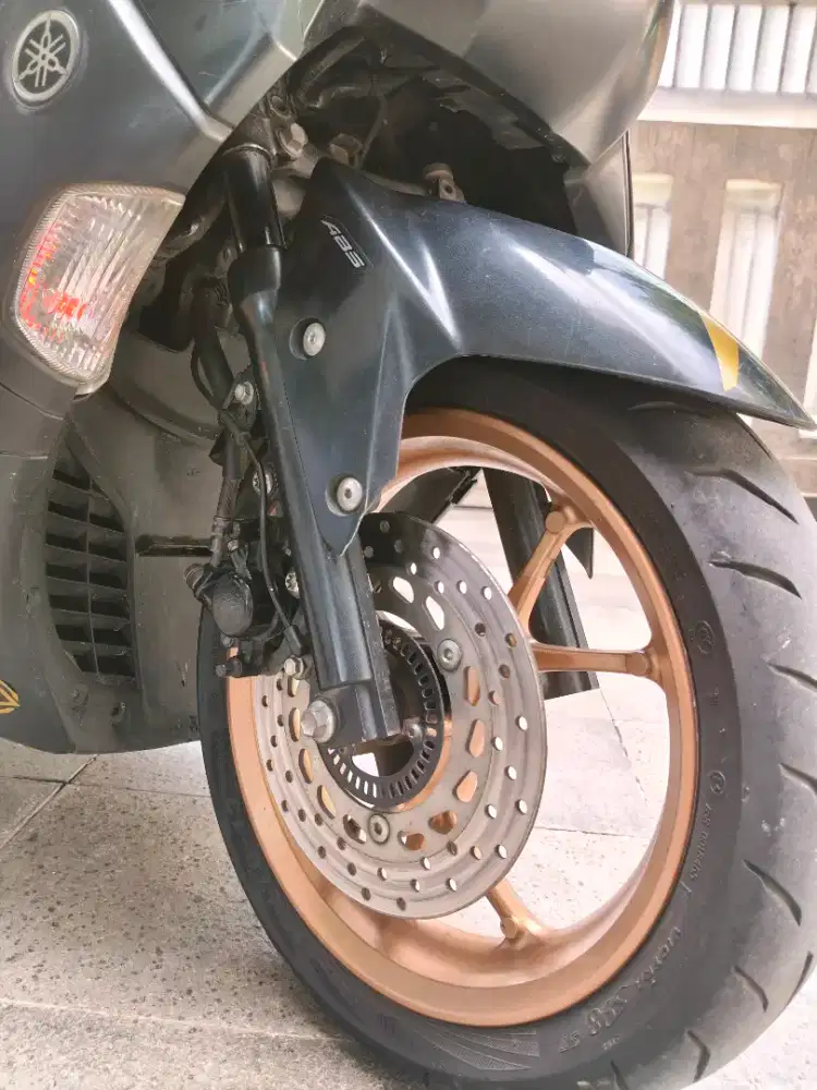 Nmax ABS connected 2021