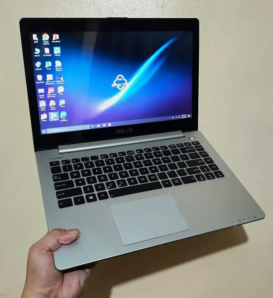 Asus VivoBook  S400c Core i3 Gen 3