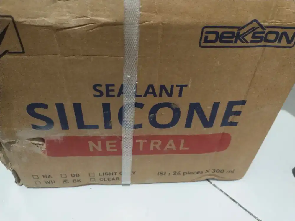Silent black netral Dekson