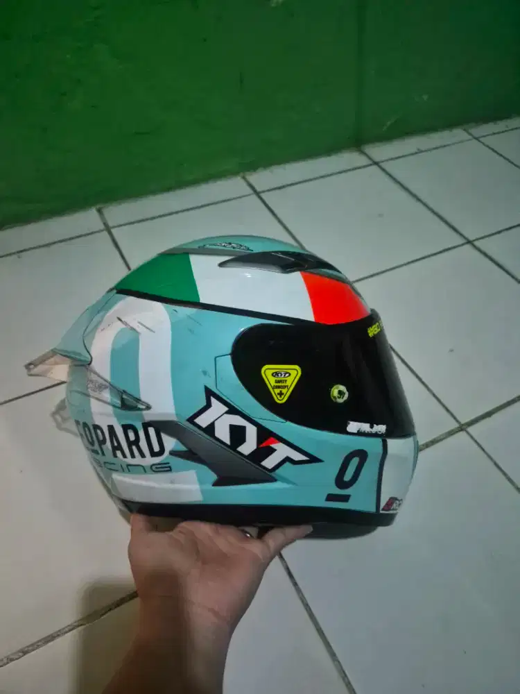 Helm KYT Vendetta 2 Leopard