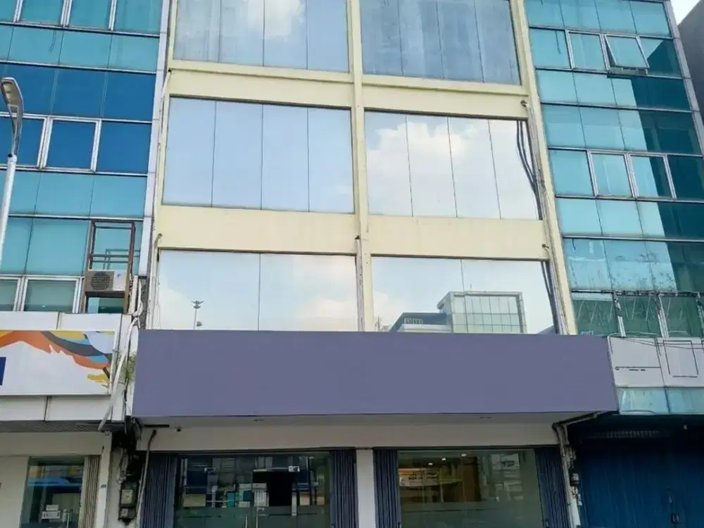 Ruko 5lantai luas 8x15 120meter Gambir Jakarta Pusat