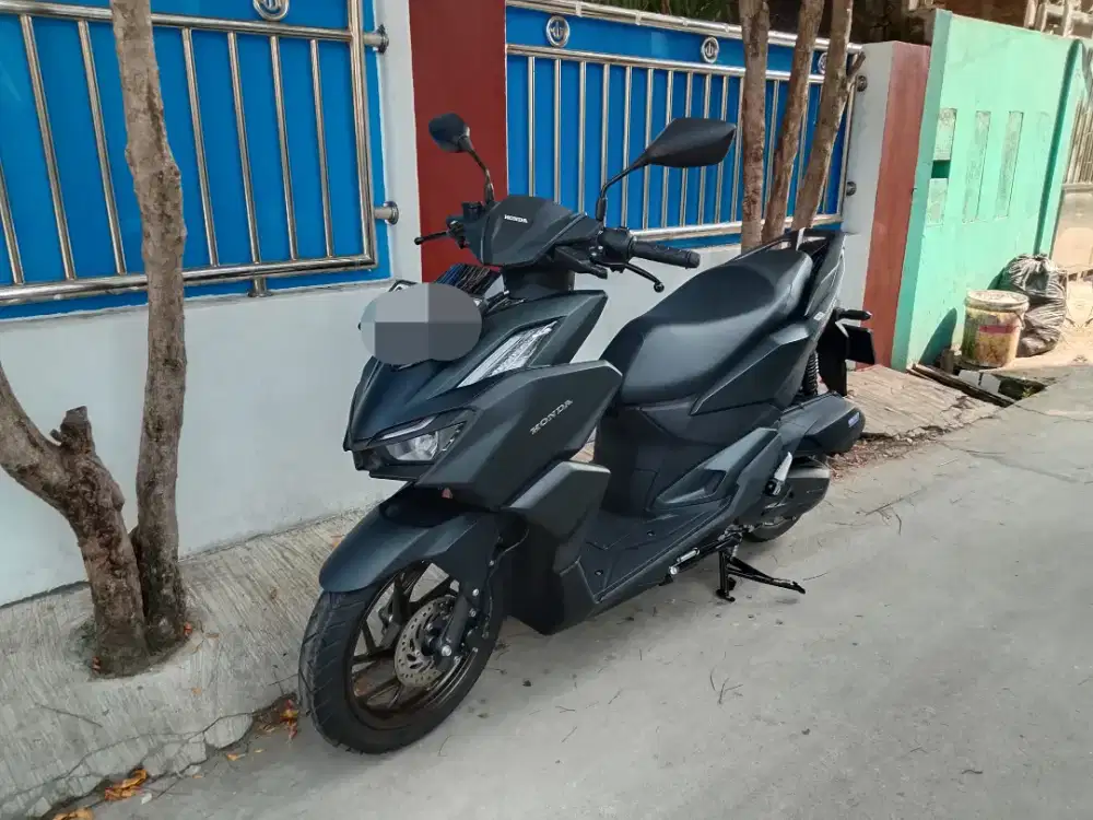 Honda : Vario 160 CBS Th 2025  Bln 10-2026 B-Tangsel Mls Gres