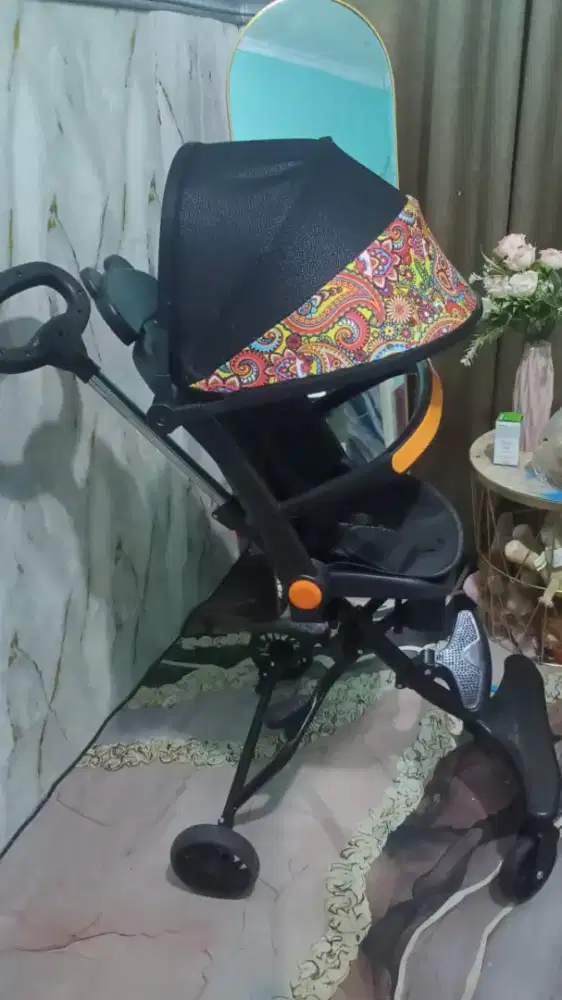 Stroller duduk LIKE NEWW
