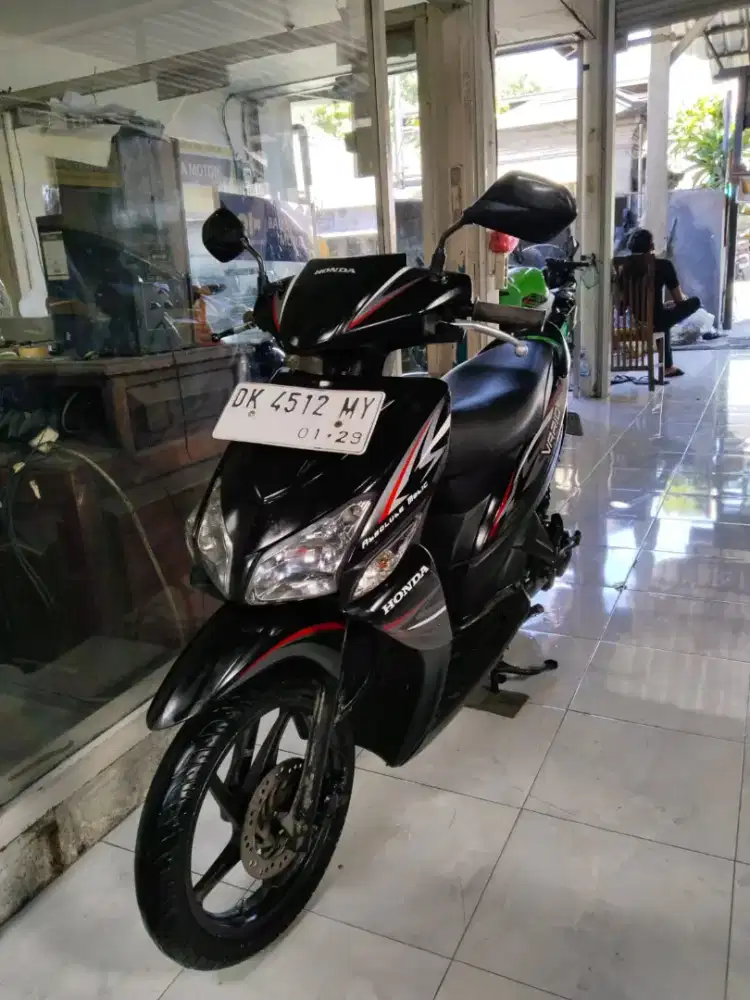Honda Vario cw. 2014. Cash Bali dharma motor