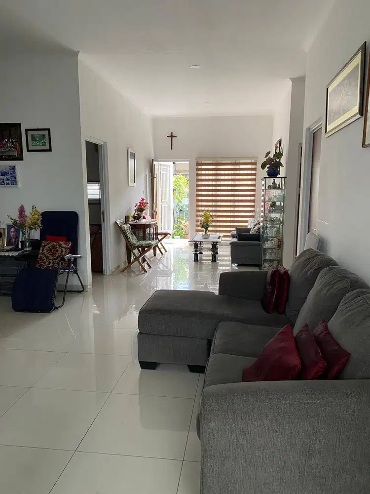 Dijual Rumah Minimalis di Taman Kopo Indah TKI 3 Bandung