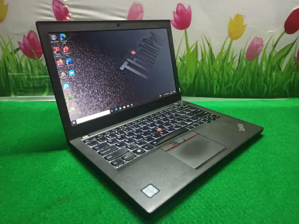 Laptop kantoran /karyawan.. Lenovo Thinkpad X260 i5 Gen6 /8GB /256GB