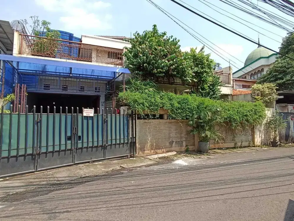 Rumah 2 Lantai di Menteng Dalam Tebet Jaksel