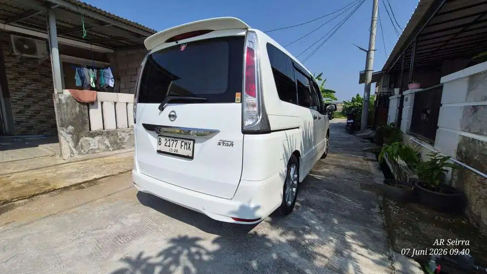 Nissan Serena 2014 Bensin
