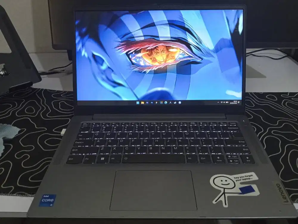 Laptop Lenovo Ideapad Slim 3 14IAH8