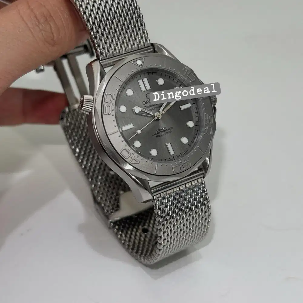 Jam Tangan Omega Seamaster James Bond 007 Sepcial Edition
