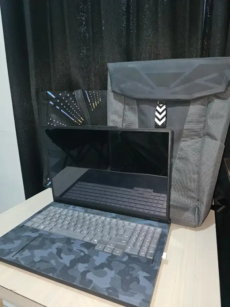 LENOVO LEGION 5 PRO RTX 5060 OLED