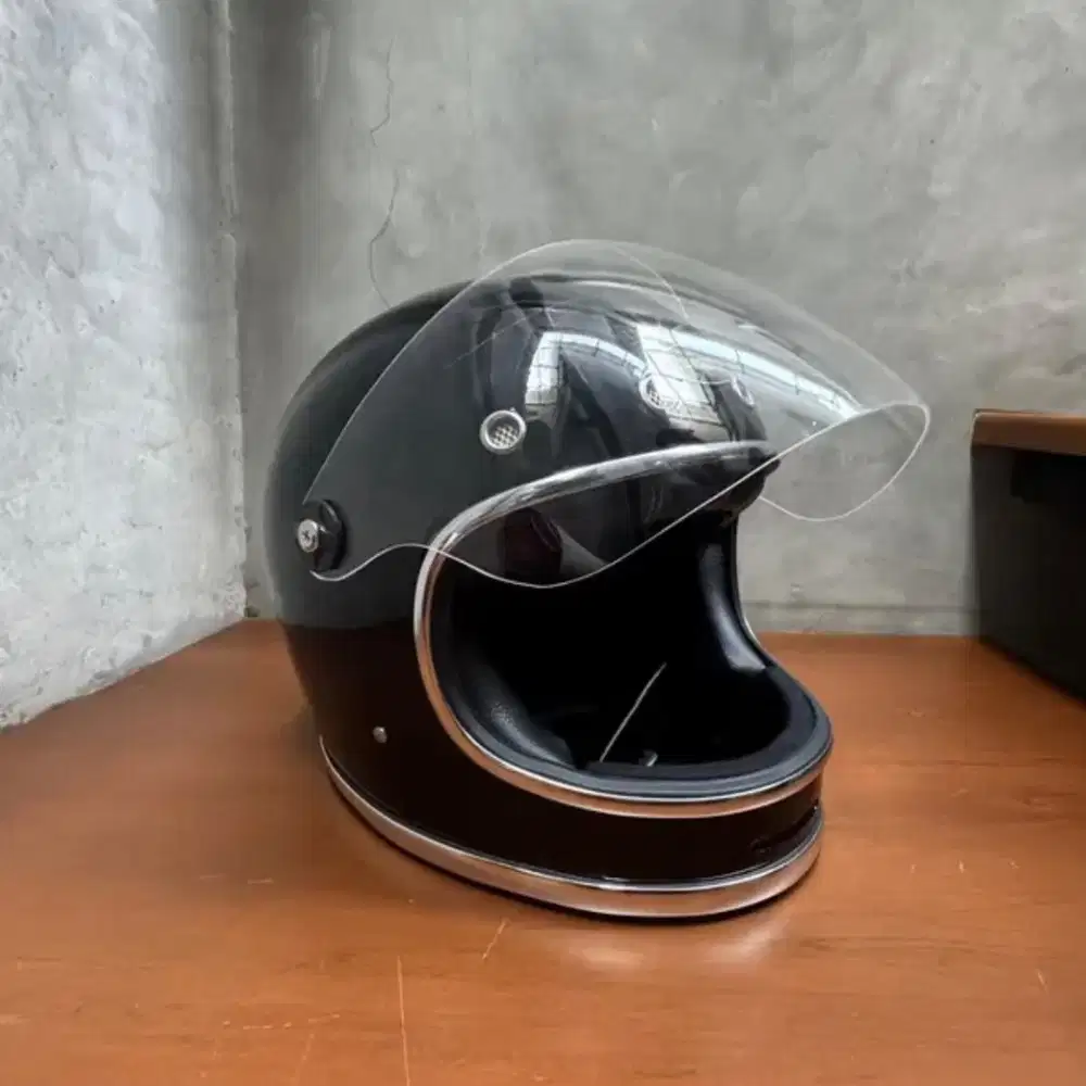 Helm Fullface Crusher Bullit