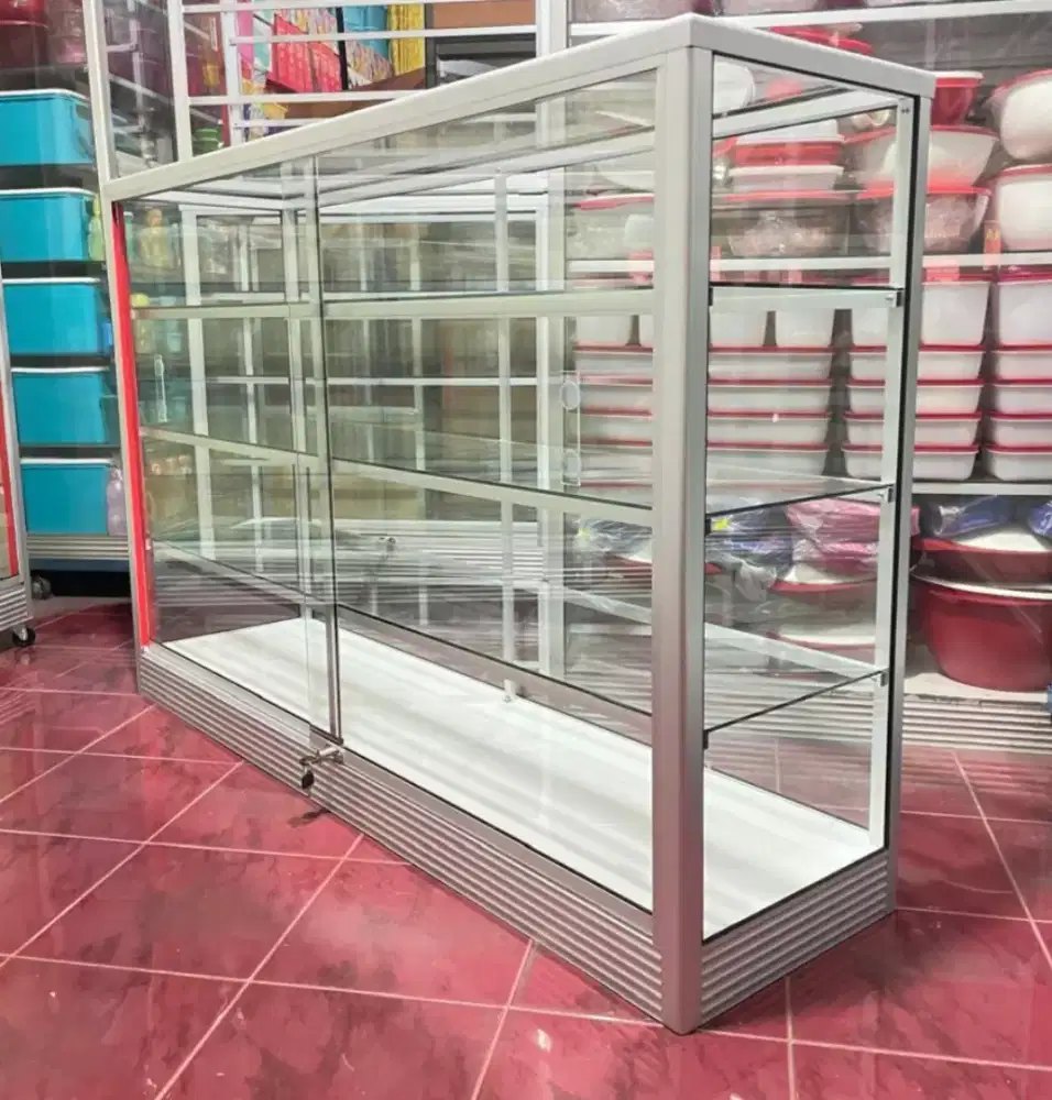 Etalase 1,5m x 1m  Untuk perlengkapan Usaha