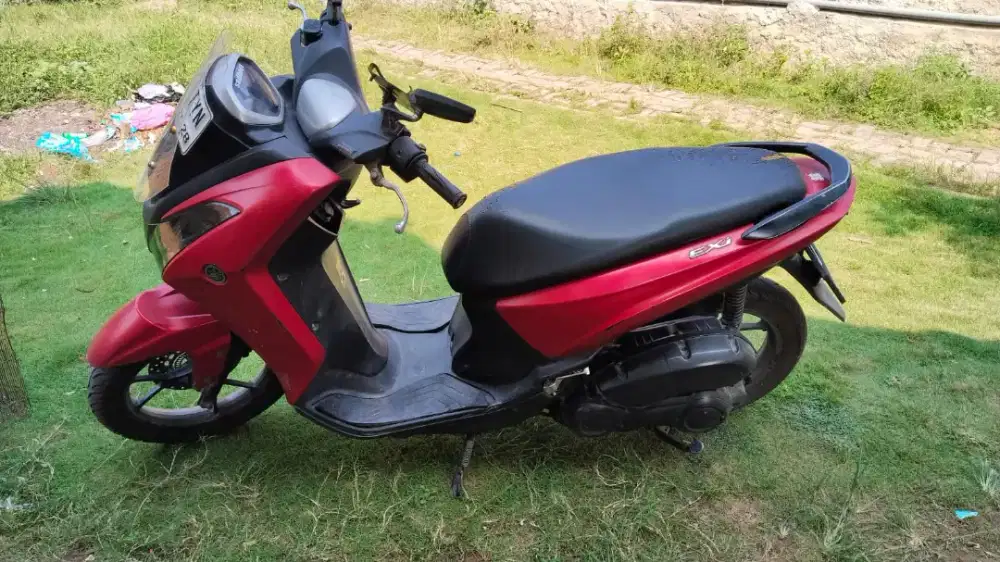 Di jual motor lexi tahun 2018