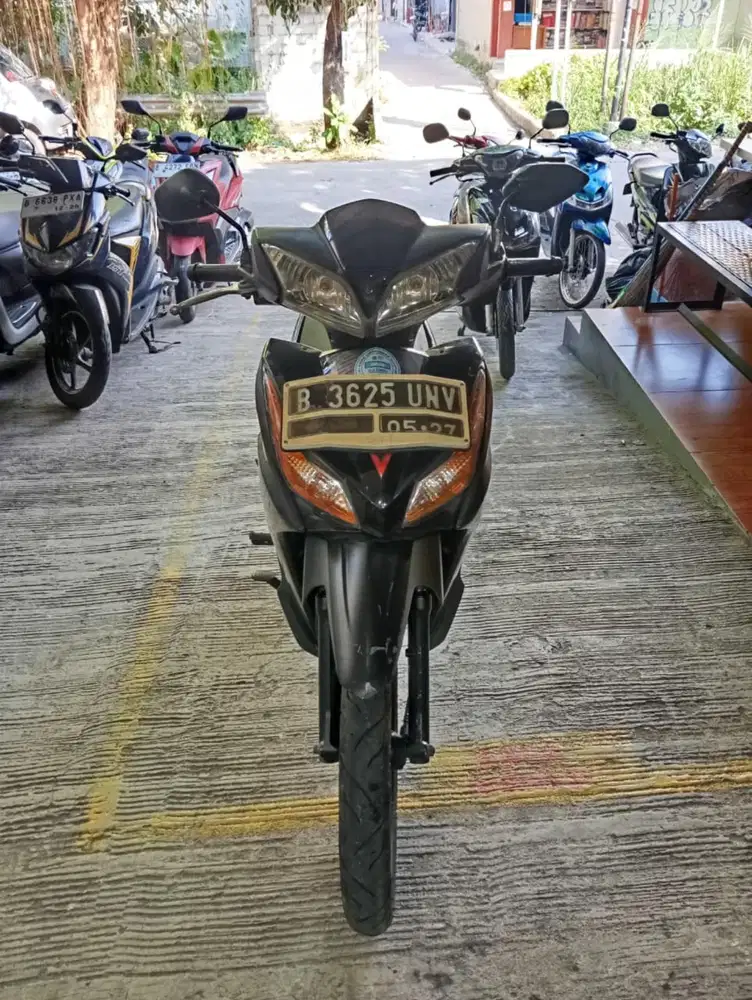 BLADE 2011 MESIN ADEM BODY NORMAL PAJAK ON. SS LENGKAP BISA NEGO.