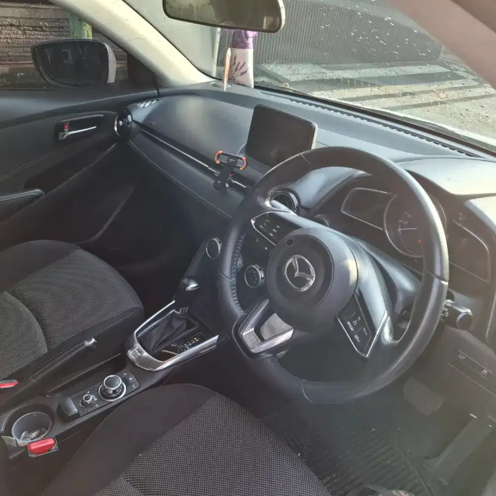 Mazda 2 skyactive GT
