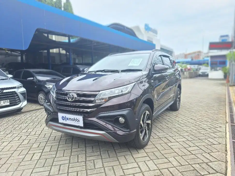 LOW DP Toyota Rush 1.5 TRD Sportivo Bensin-AT 2018 PFM