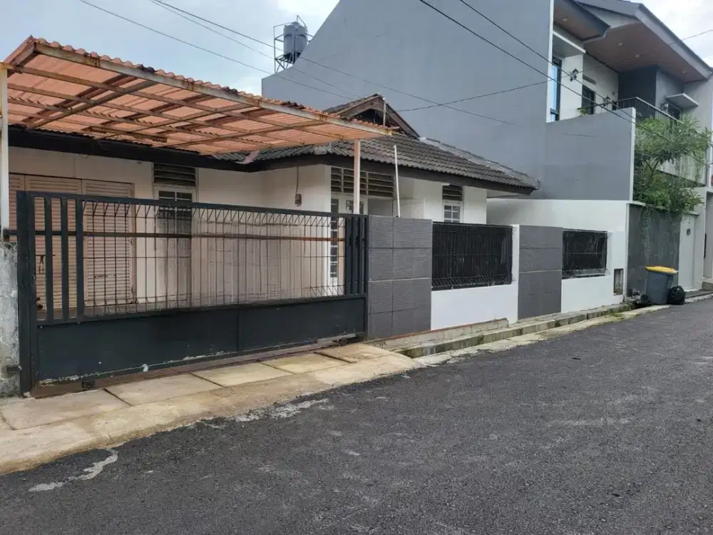 Cocok untuk Investasi! Rumah Lama Murah di Sayap Sukanagara Antapani