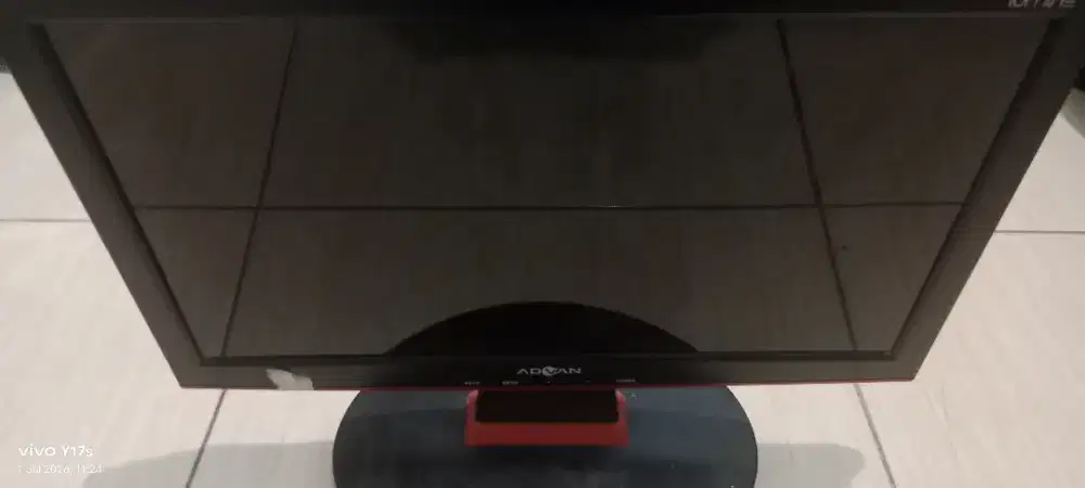 Monitor 14 inch merk advan
