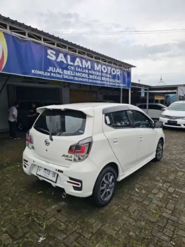 Dijual ayla 1.2 R manual