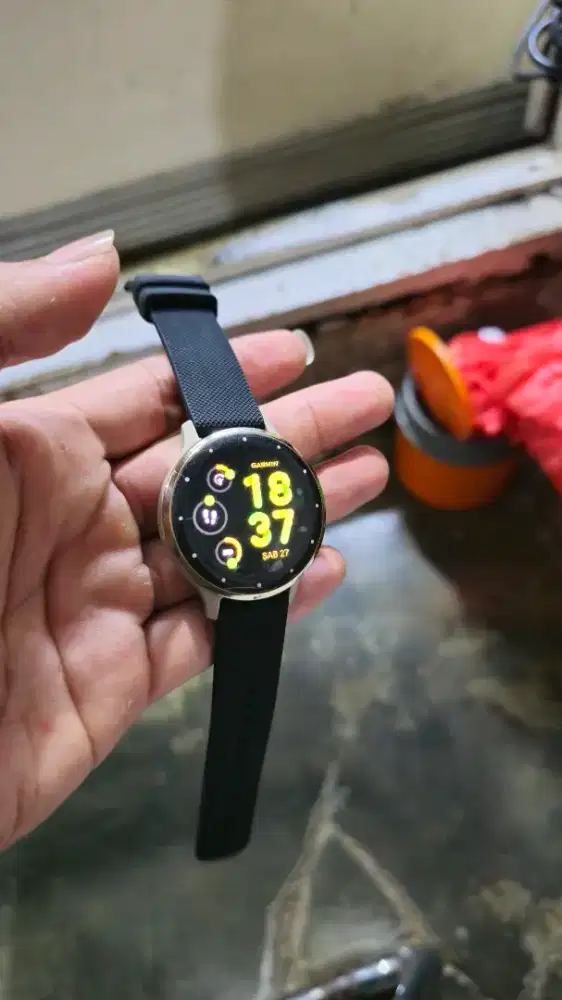 Garmin Venu 3s Gold