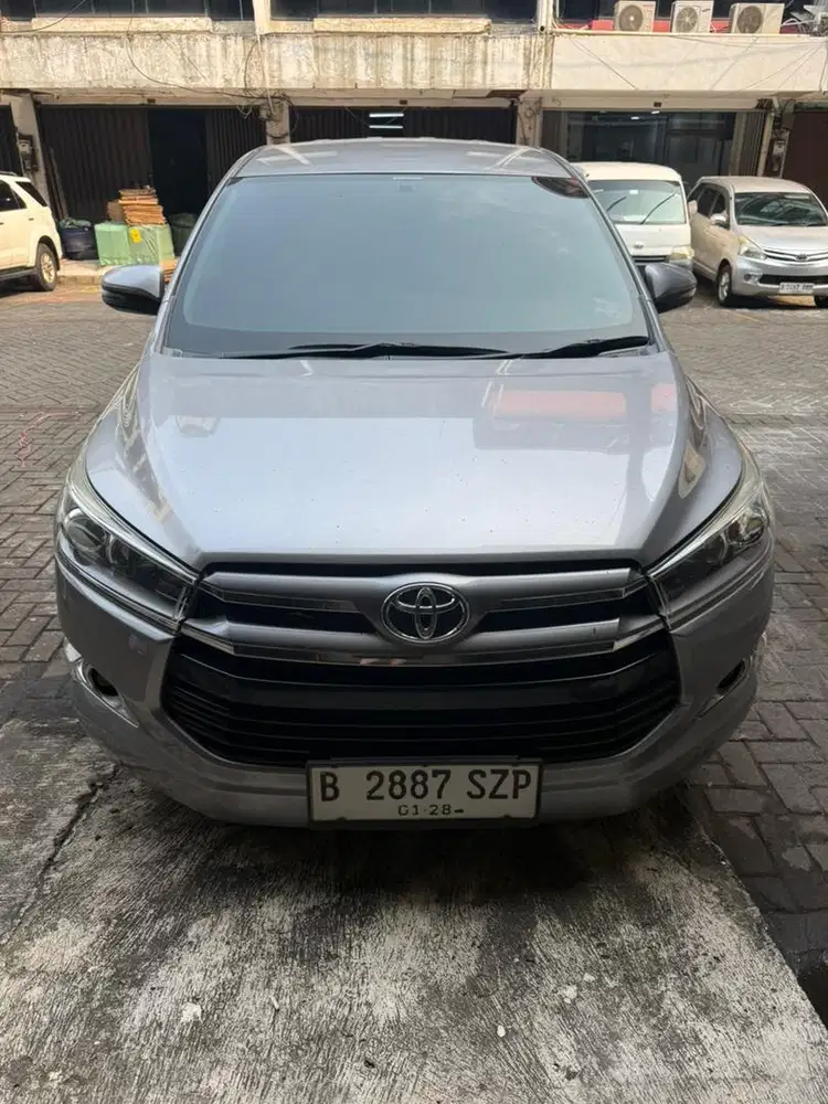 Kijang Innova V bensin 2018 Automatic