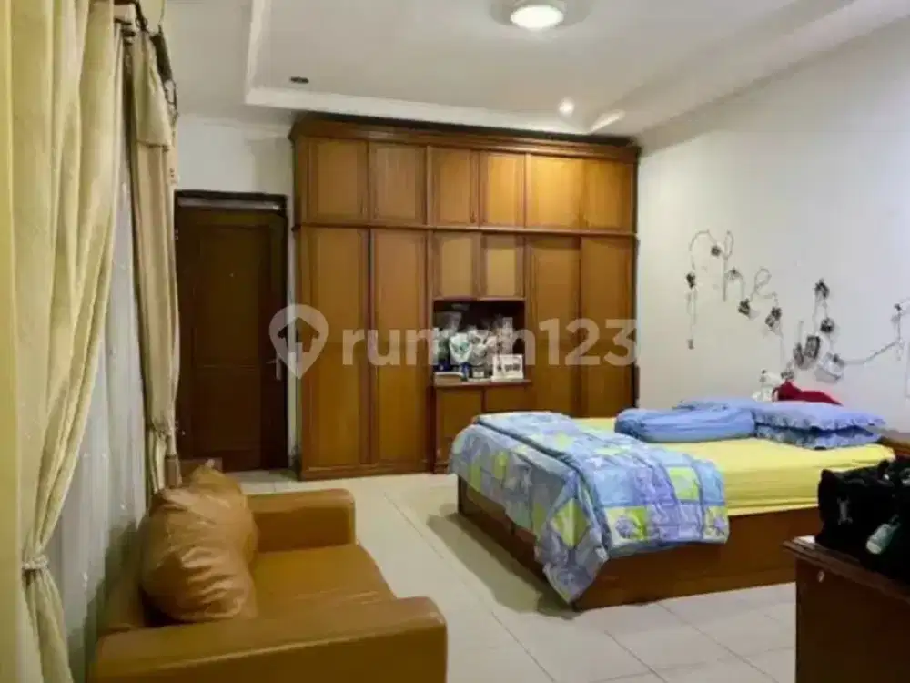 Rumah Bagus dengan Halaman Luas 2Lantai Dalam Komplek Batununggal, Loka Strategis, Dekat Rs Mayapada, Podomoro,Summarecon, Tol Buah Batu, Tol Moh Toha