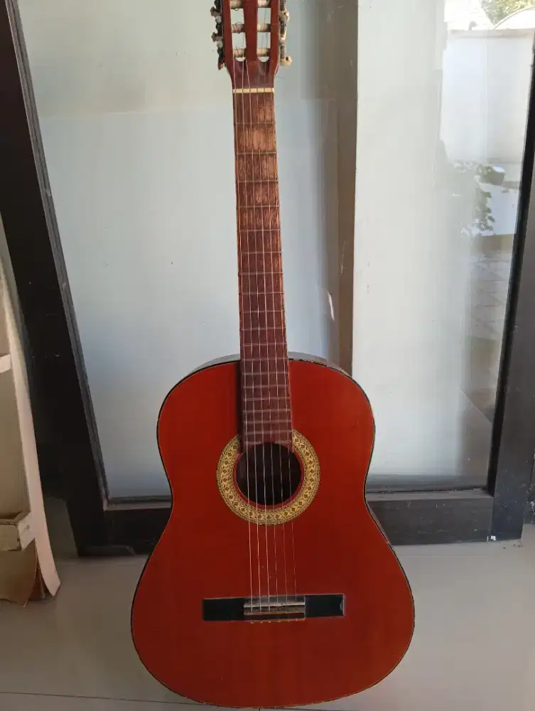 Gitar klasik Sakura