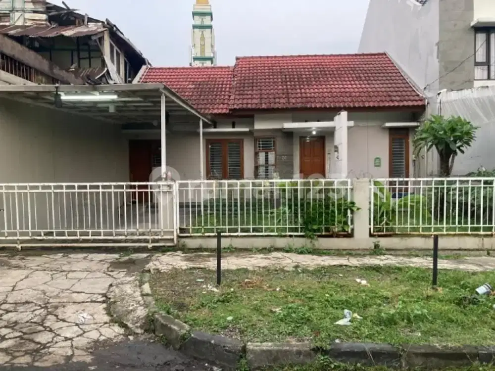 Rumah Bagus Siap Huni Lokasi Strategis, Dekat Terminal Antapani,Klinik Dokter Agus, Sman 23, Rs Hermina, di Antapani, Arcamanik,Cisaranten, Bandung Ti