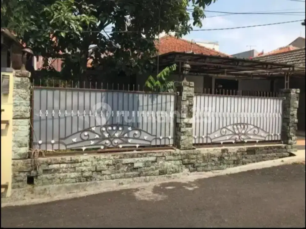 Rumah Bagus Siap Huni Dalam Komplek Batununggal, Lokasi Strategis Akses Jalan 2Mobil, Dekat Tol Buahbatu,Griya, Kampus Telkom, Tol Moh Toha, di Batunu