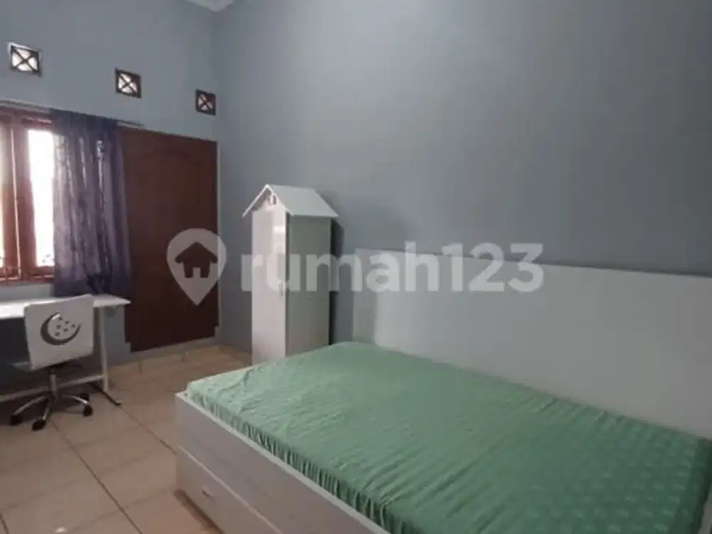 Rumah 2Lantai Siap Huni dengan Lebar Muka 7M, Hadap Utara, Dekat Griya Buah Batu, Tol Buah Batu, Tsm, Kampus Lalangbuana, di Buah Batu,Turangga, Bkr,