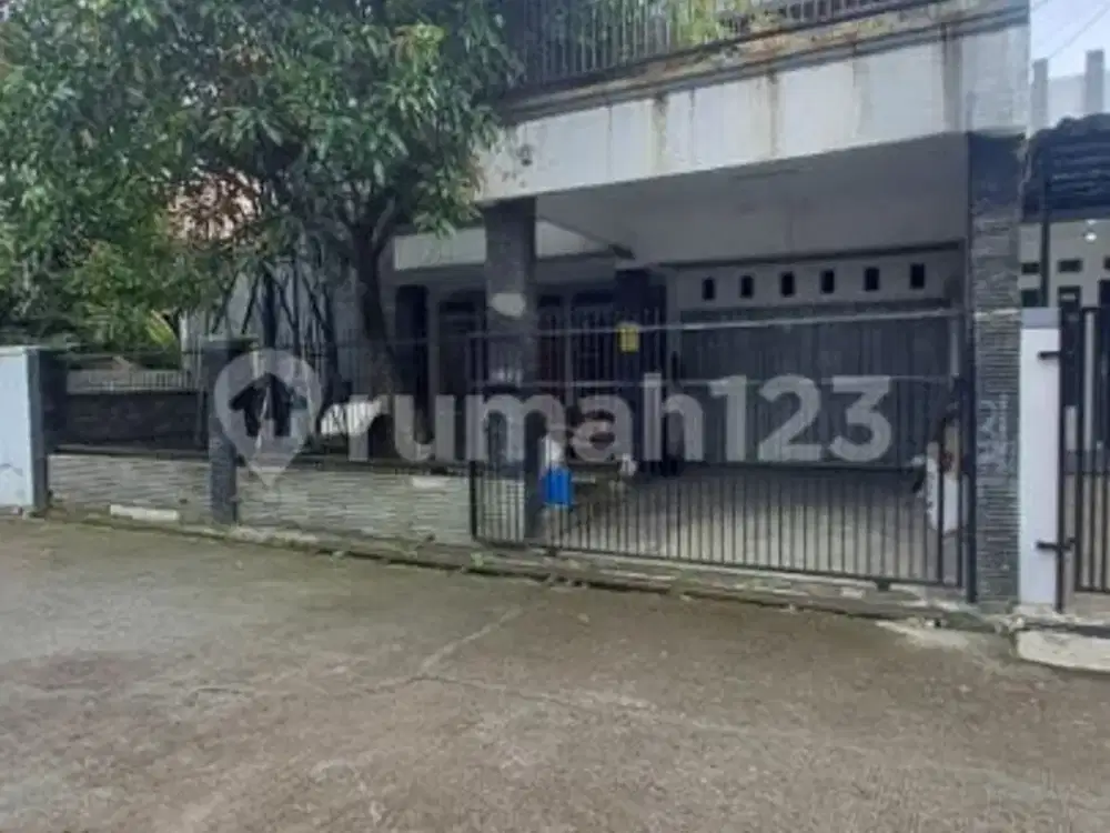 Rumah 2Lantai Baru Renov, Dalam Komplek Batu Indah,Akses Tol Purbaleunyi, Tol Buah Batu, Tol Moh, Toha, Dibatununggal, Bkr, Turangga,Soekarno Hatta, B