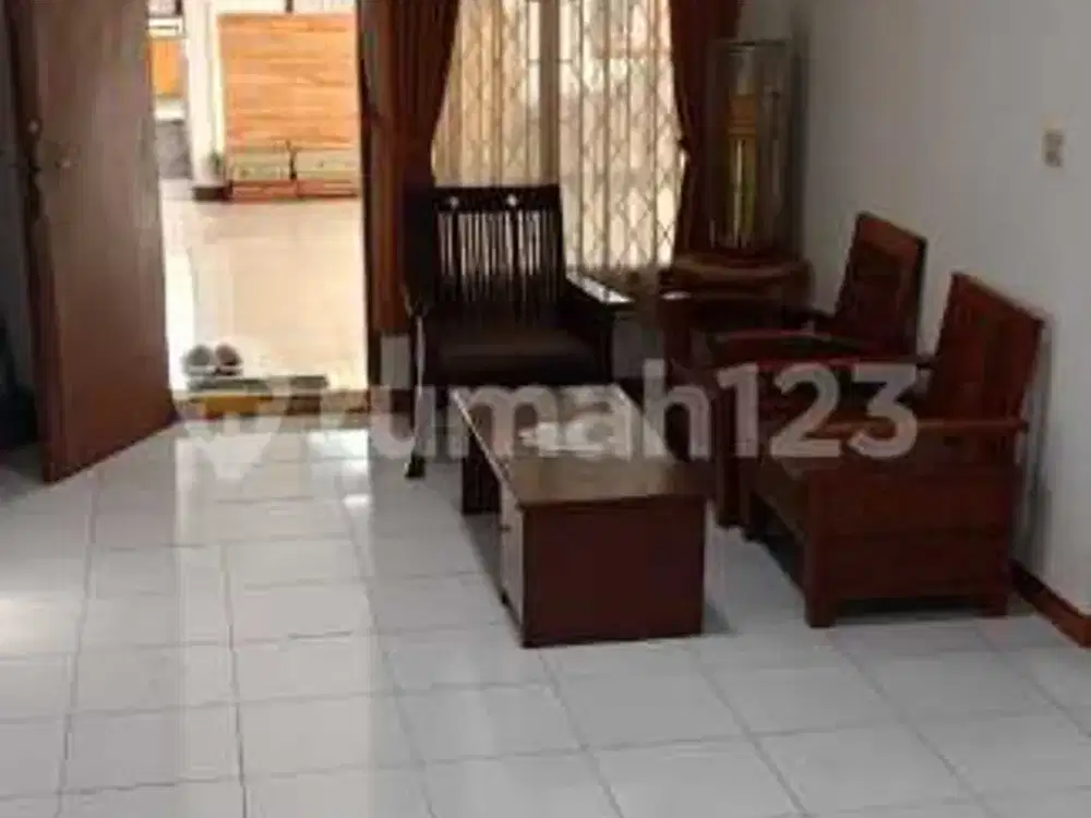 Rumah Bagus Siap Huni 1Lantai, Cocok Utuk Tempat Tinggal, Kantor, Dilokasi Strategis , Dekat Tol Buah Batu, Summarecon Mall, di Buah Batu, Gedebage, M