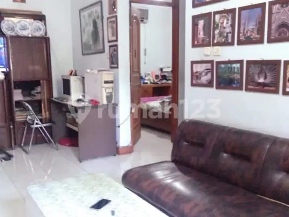 Rumah Bagus 2Lantai Siap Huni Dalam Komplek Batununggal, Dekat Tol Buah Batu, Tol Moh Toha,Pusat Belanja, Dibatununggal, Bkr, Turangga,Regol, Bandung