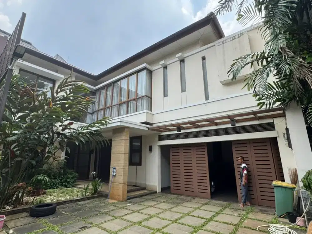 DIJUAL RUMAH DALAM CLUSTER EXCLUSIVE  JL KENANGA CILANDAK TIMUR JAKARTA SELATAN