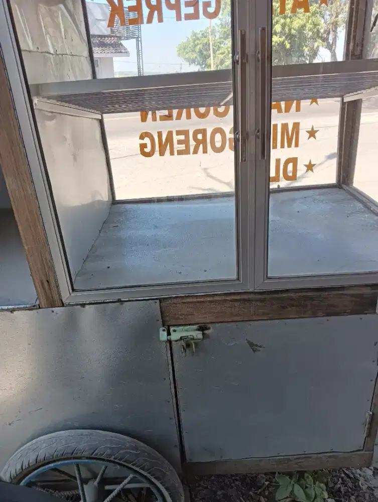 Gerobak Nasi Goreng Aluminium 2 Pintu Geser Bekas